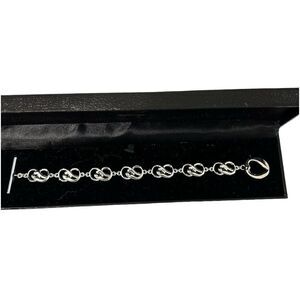 Enesco’s Circle Of Love Silver Infinity Bracelet 7.5”